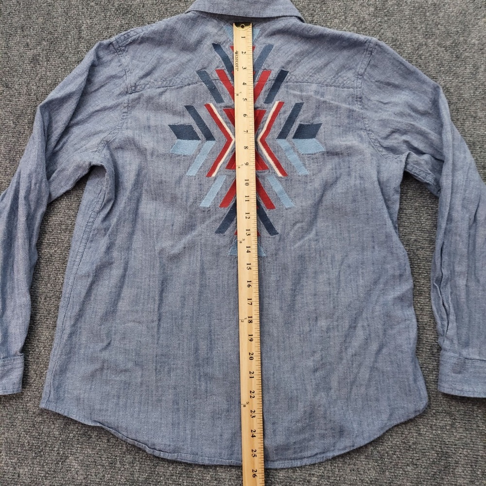 ARIAT REAL Shirt Womens Large Chambray Blue Aztec Design Relaxed Long Sleeve - Picture 6 of 10
